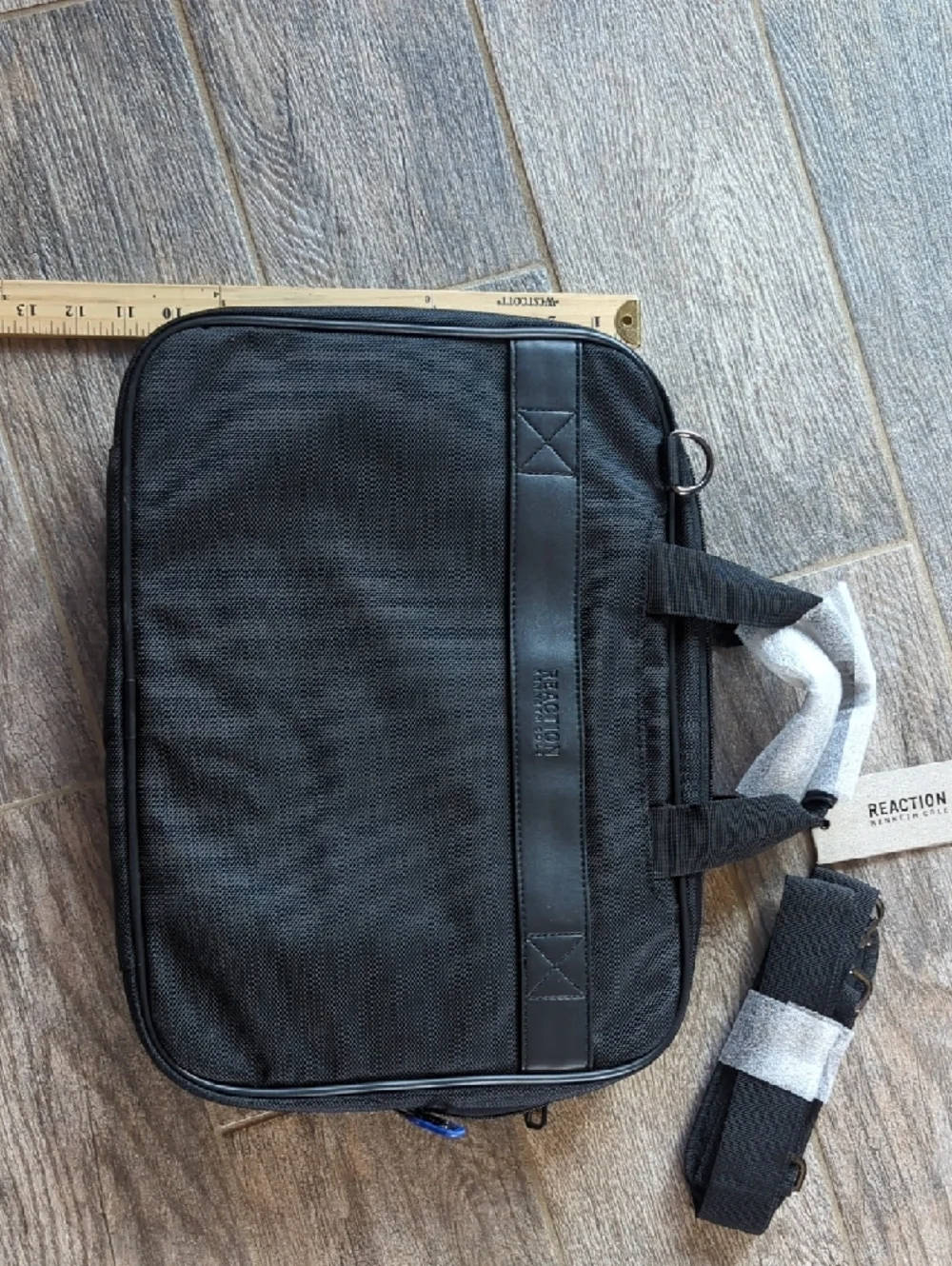 NWT Kenneth Cole Reaction Black Laptop Briefcase with Bonus Targus Laptop Lock